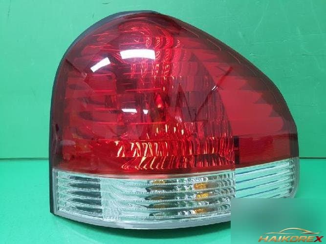 Hyundai Santa Fe 2005 — задний комбинированный фонарь правый (пассажирский)
