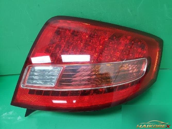 Kia Opirus 2007 — комбинированный фонарь задний левый (водительский)