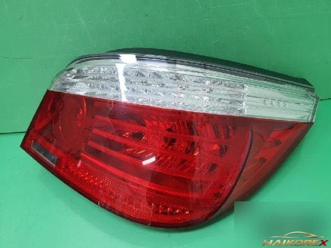 BMW 5 Series 2008 — комбинированный фонарь задний правый (пассажирский)