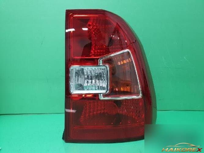 Kia Sportage 2008 — комбинированный задний фонарь правый