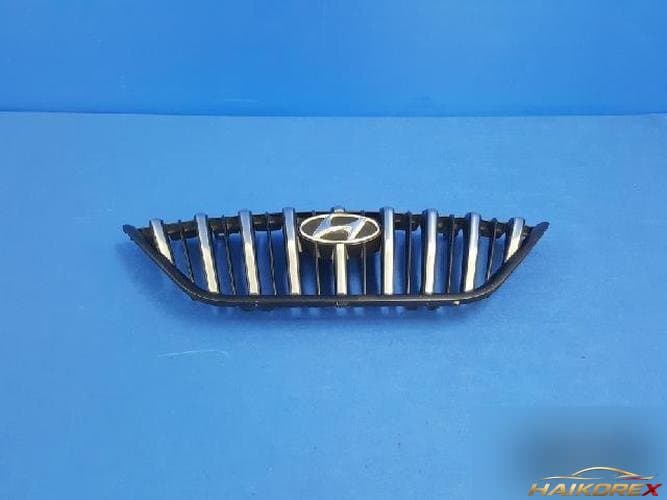 Hyundai Avante 2005 — решётка радиатора 863502D501