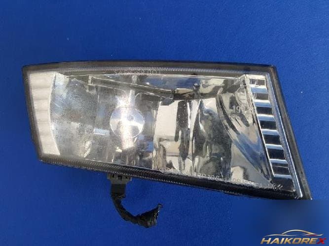 Kia Optima 2001 — противотуманная фара правая 922023C000