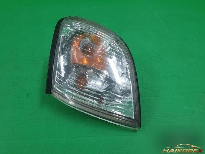 Hyundai H350 2003 — габаритный огонь левый 923014A500