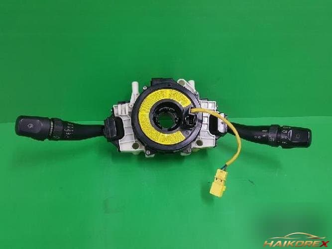 Hyundai Trajet 2000 — переключатель комбинированный 934013A160