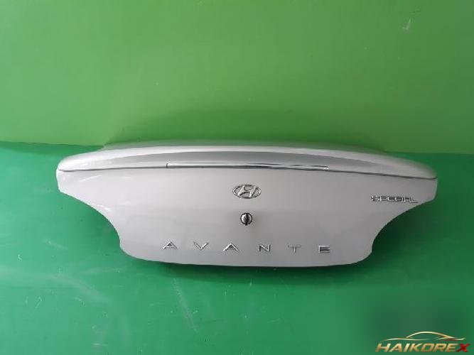 Hyundai Avante 2000 — крышка багажника