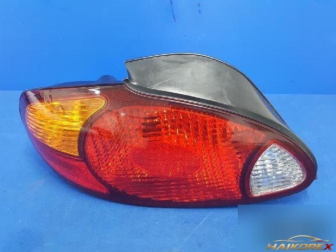 Hyundai Avante 2000 — комбинированный фонарь задний левый (водительский) 92401 29500 2