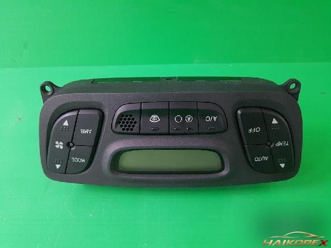 Hyundai Santa Fe 2002 — блок управления кондиционером 9725026400OW