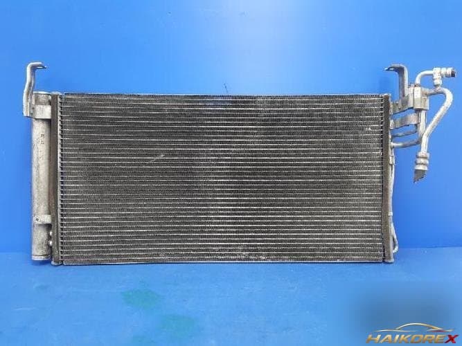 Hyundai Trajet 2000 — конденсатор кондиционера 976063A200