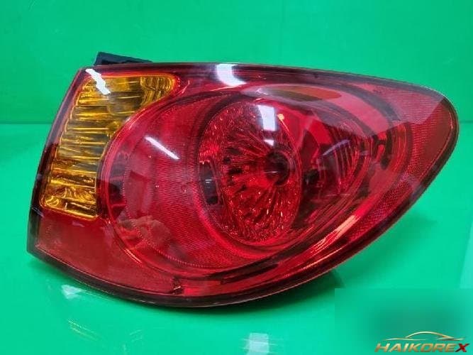 Hyundai Avante 2008 — комбинированный фонарь задний правый