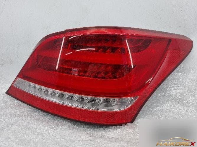 Hyundai Equus 2010 — фонарь комбинированный задний правый (пассажирский) 92402-3N5