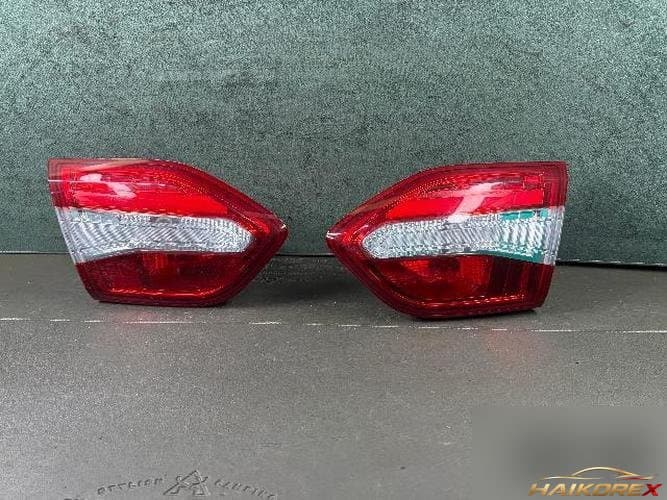 Renault SM3 2015 — накладка двери задняя левая 2