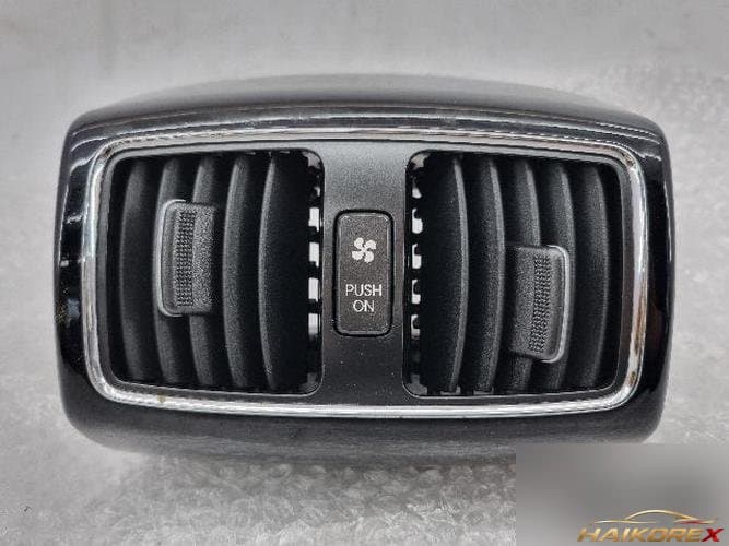 Hyundai Equus 2010 — дефлектор воздуховода 1