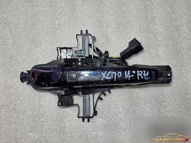 Volvo XC70 2014 — защёлка двери (OEM 30784205)