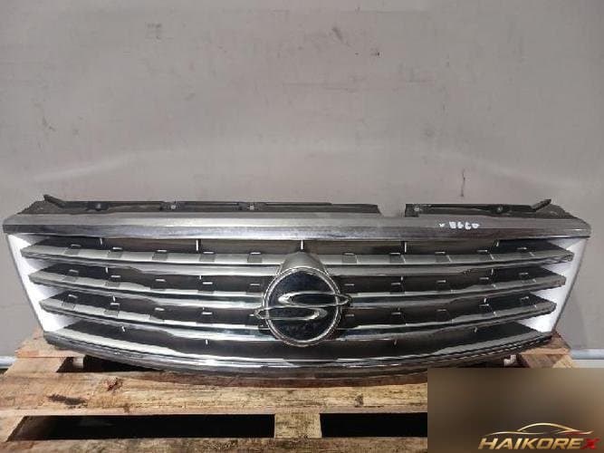 KG Mobility Rexton 2013 — решётка радиатора 79461 08D00 1
