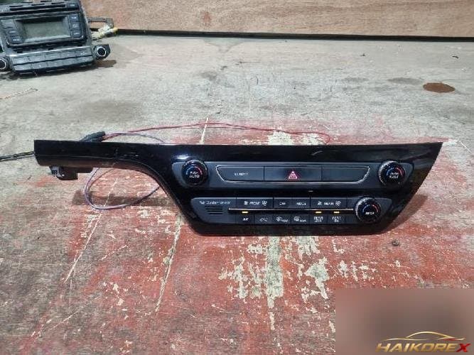 Kia Carnival 2019 — переключатель управления печкой и кондиционером 97250-A9711