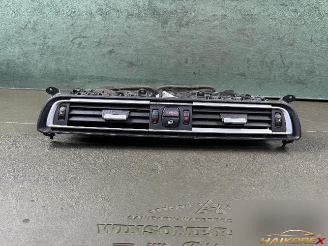 BMW 7 Series 2013 — воздуховод 6422-9115859-08