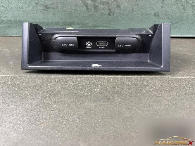 Kia K7 2017 — прочая запчасть 84675-F6TBOFHV