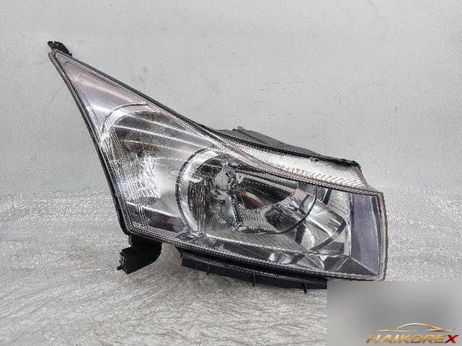 Chevrolet Cruze 2013 — фара правая (3+3pin)