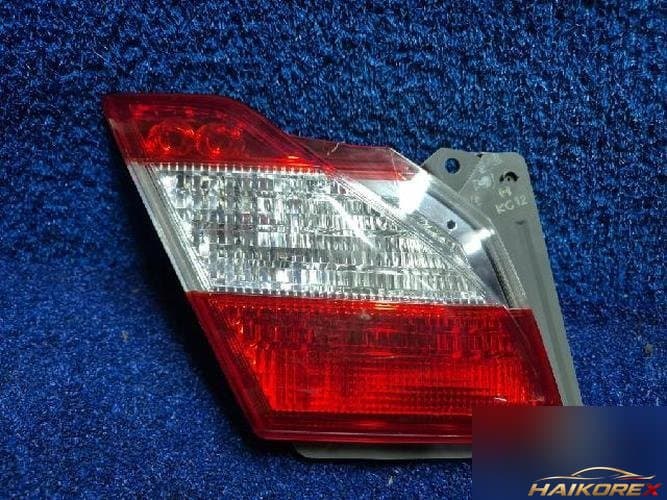 Nissan Fuga 2010 — обивка задней двери левая P8642