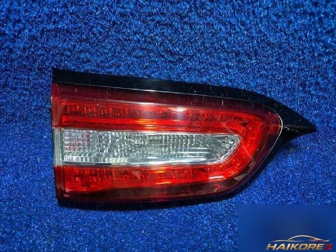 Jeep Grand Cherokee 2015 — обивка задней двери левая 68102920AC