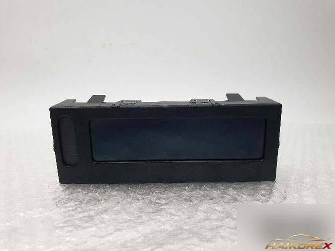 Renault SM5 2012 — монитор приборной панели 280348813R-A 3