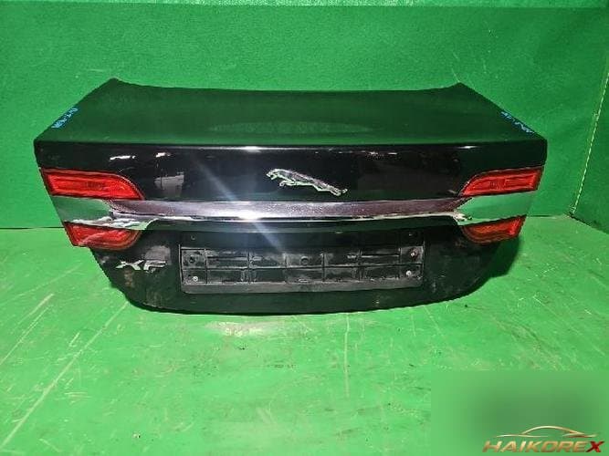 Jaguar XF 2013 — дверь багажника CX23-40110-AD