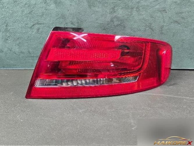 Audi A4 2009 — комбинированный фонарь задний (правый, пассажирский)