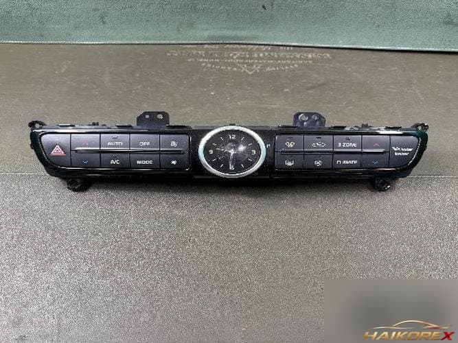 Kia K9 2013 — блок управления климат-контролем 97250-3T300