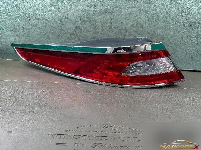 Kia K5 2013 — комбинированный фонарь задний левый (водительский) 2
