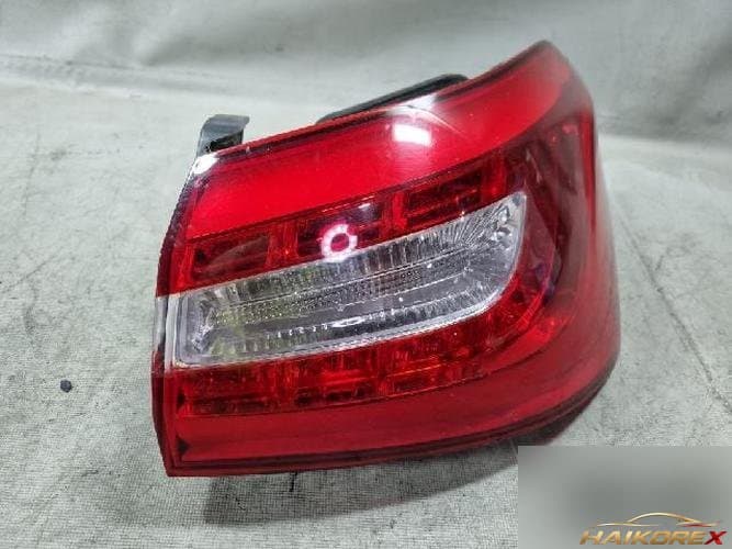 Kia Sportage 2010 — фонарь задний правый (комбинированный)
