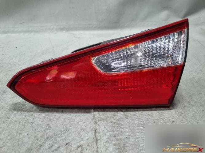 Kia K3 2014 — отделка крышки багажника правая