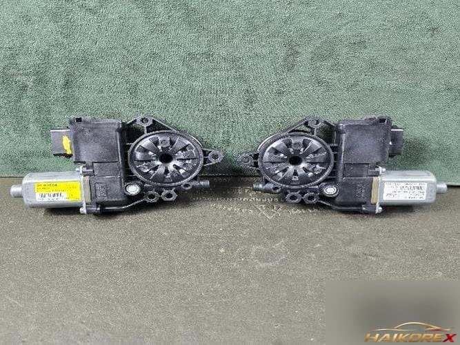 Kia K9 2015 — моторчик стеклоподъемника 82450-3T000