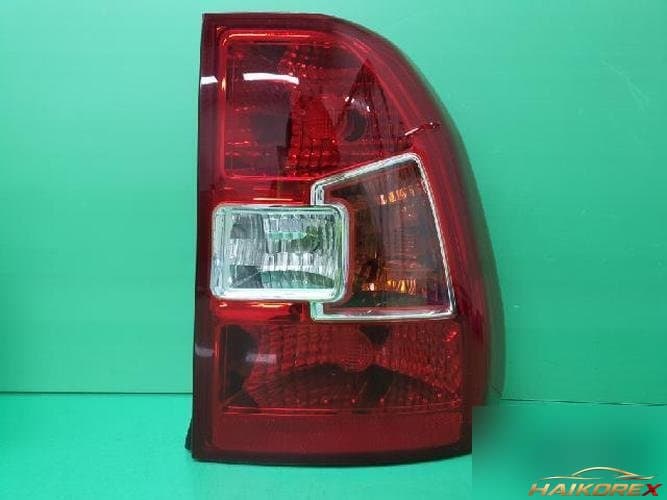 Kia Sportage 2009 — комбинированный задний фонарь правый (пассажирский)