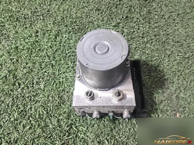 Land Rover Discovery 2007 — блок ABS SRB500440