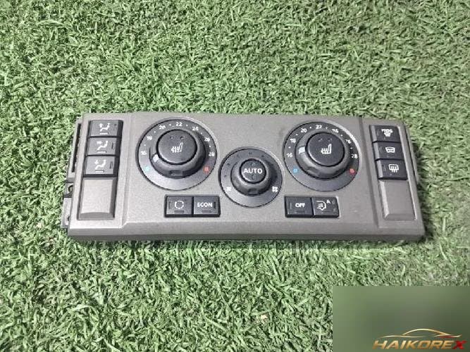 Land Rover Discovery 2007 — блок управления отоплением и кондиционером MB146570-5600