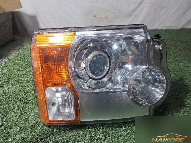Land Rover Discovery 2007 — фонарь комбинированный задний правый (пассажирский)