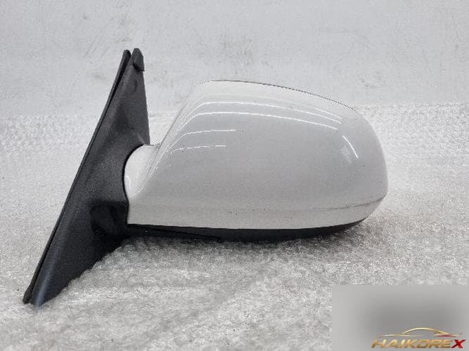 Hyundai Avante 2002 — боковое зеркало левое