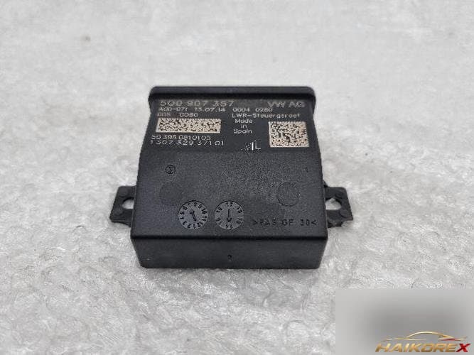 Audi A3 2015 — блок фары 5Q0 907 357 1