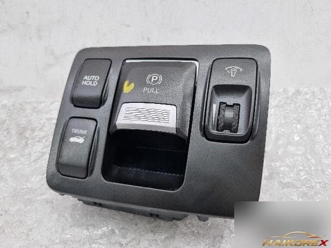 Hyundai Equus 2012 — кнопка/переключатель 93766-3N100
