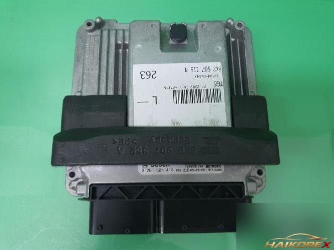 Audi A4 2009 — блок управления двигателя ECU 8K2 907 115 N 1
