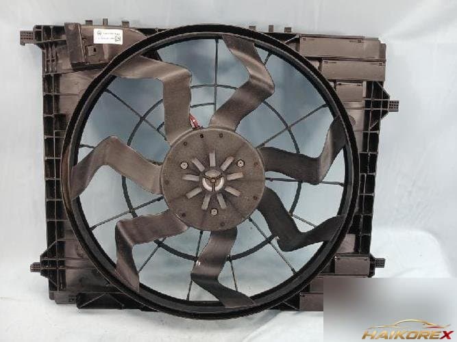 Mercedes-Benz GLE-класс 2018 — вентилятор радиатора A1679069106