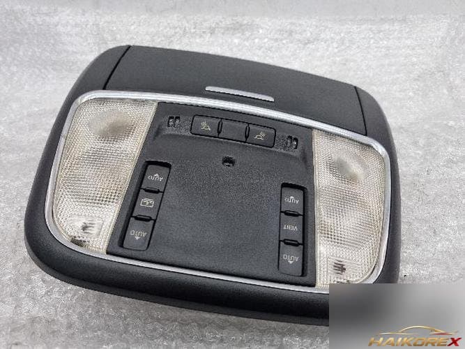 Chrysler 300 2014 — плафон салонный (тип люк) 68146915AC