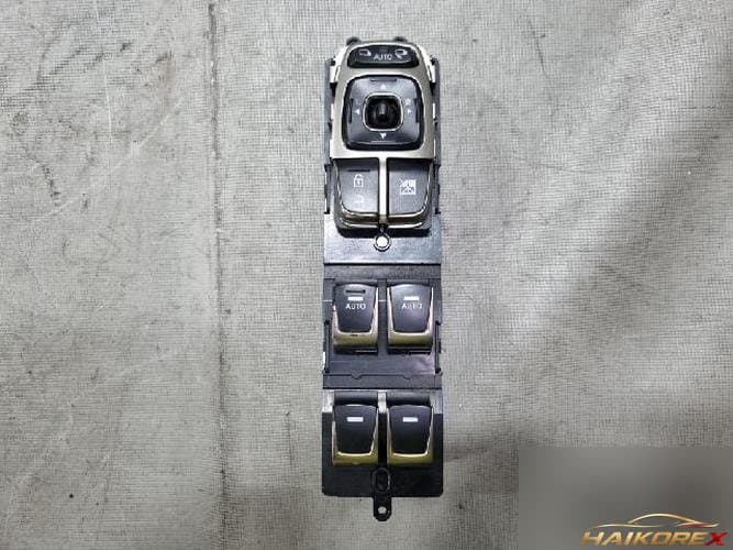 Hyundai Grandeur 2011 — кнопка стеклоподъемника водителя