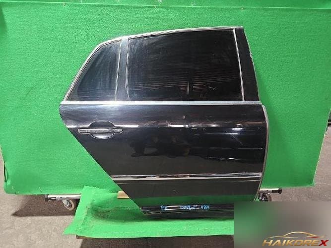 Volkswagen Phaeton 2011 — задняя дверь правая 3D4833056AA