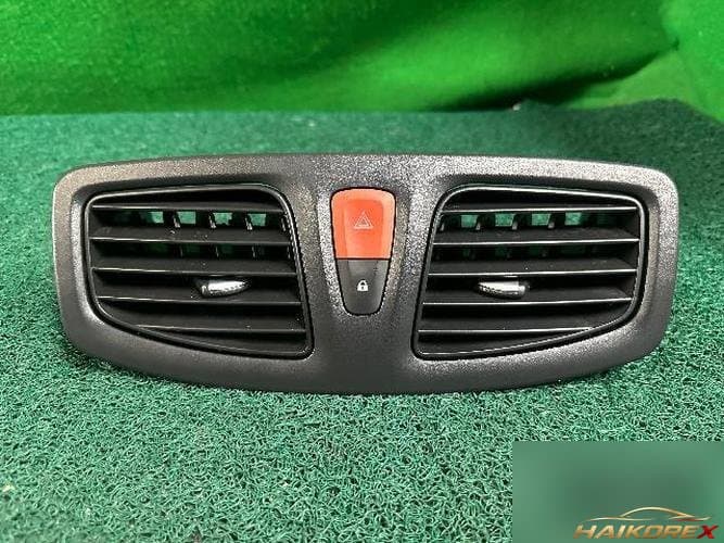 Renault SM3 2016 — дефлектор 1