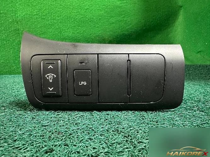 Kia K5 2012 — кнопка/выключатель 2