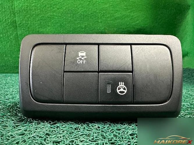 KG Mobility Korando 2013 — кнопка/переключатель обогрева руля