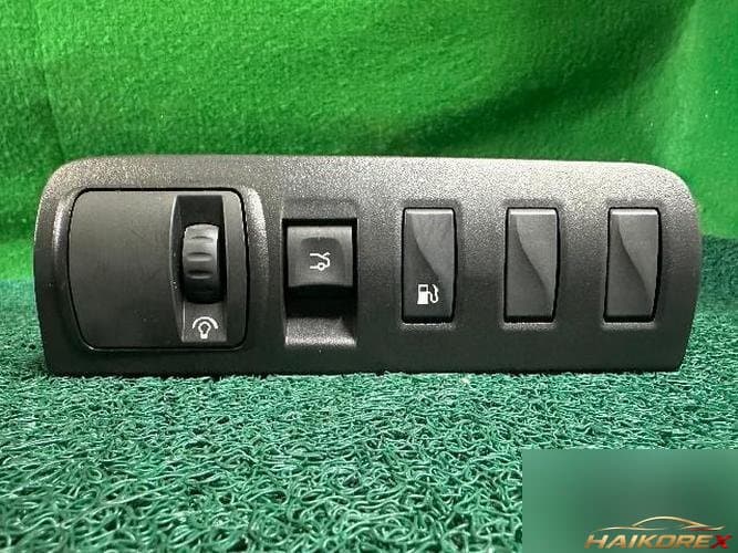 Renault SM3 2011 — кнопка/выключатель 3