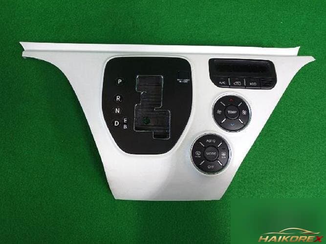 Kia Ray 2013 — центральная консоль (панель) с кондиционером 84745-A3010
