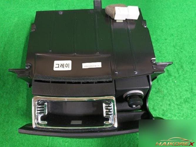 Kia Opirus 2007 — центральная панель 1